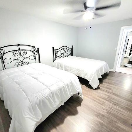 77072 New Remodeled Cute Townhome Sw Houston Exterior foto