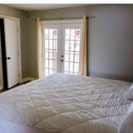 77072 New Remodeled Cute Townhome Sw Houston Exterior foto